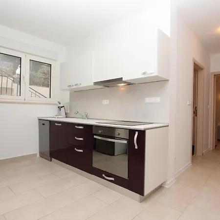 Makado Apartment Marin *